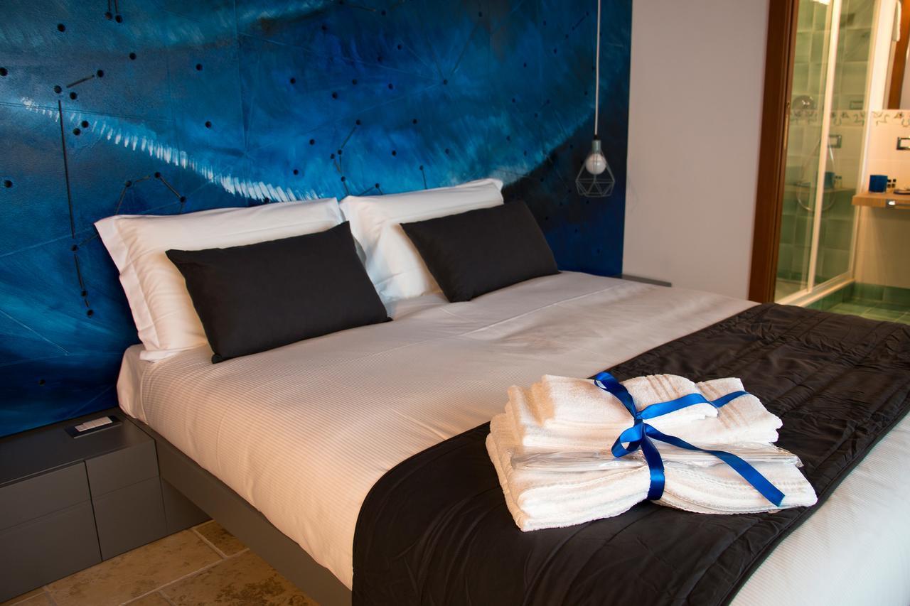 La Cattedrale Dai Tetti Bed & Breakfast Trani Exterior photo
