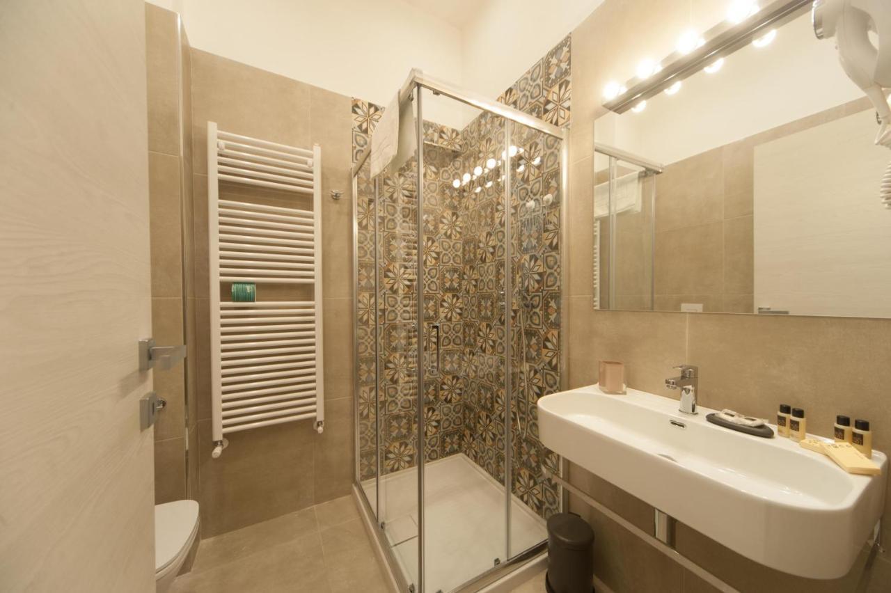 La Cattedrale Dai Tetti Bed & Breakfast Trani Exterior photo